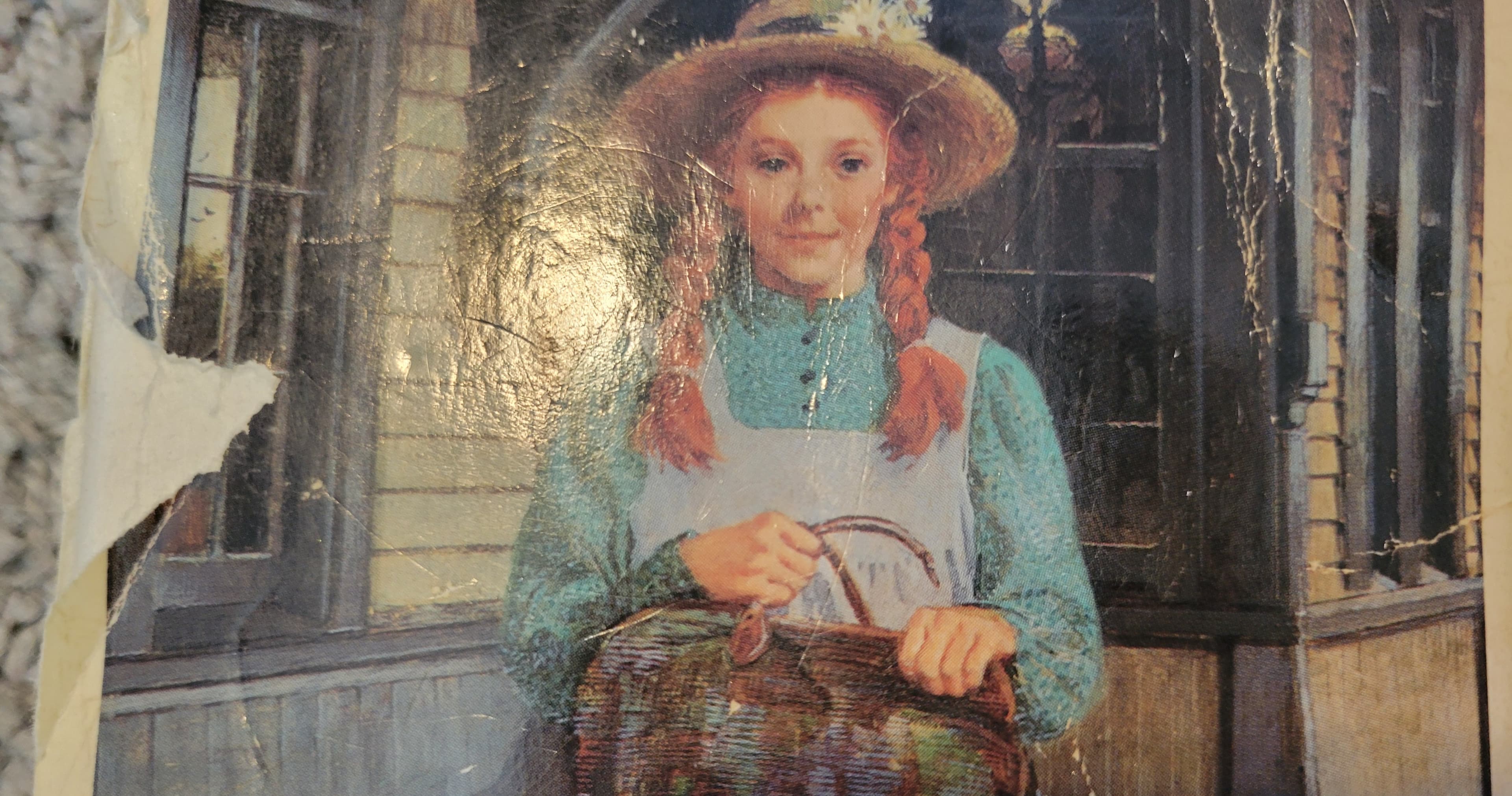English Class - Paced Reading of Anne