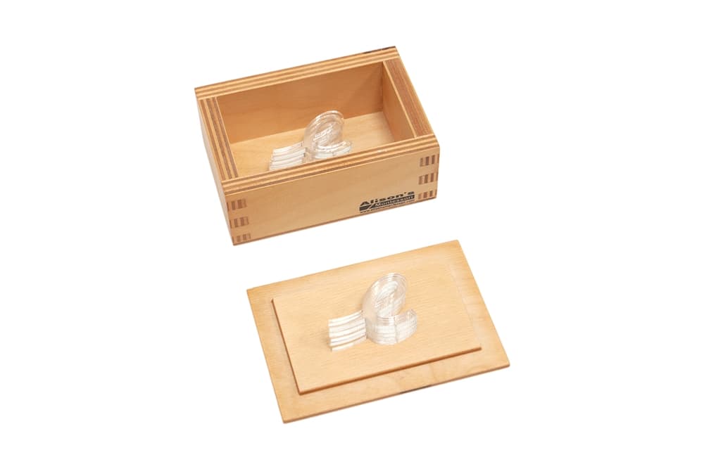 Silent 'e's with Wooden Box (Cursive)
