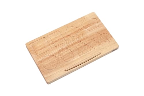 Pre-Writing Closed Shapes Board
