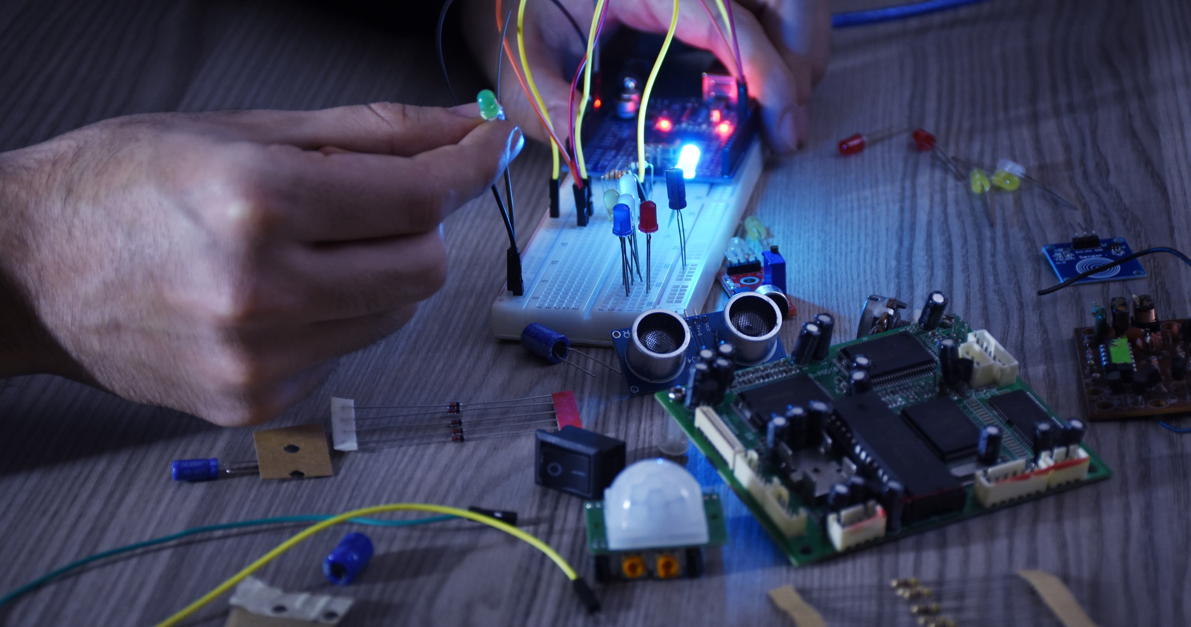 Coding & Tech Class - Arduino Sensor Exp