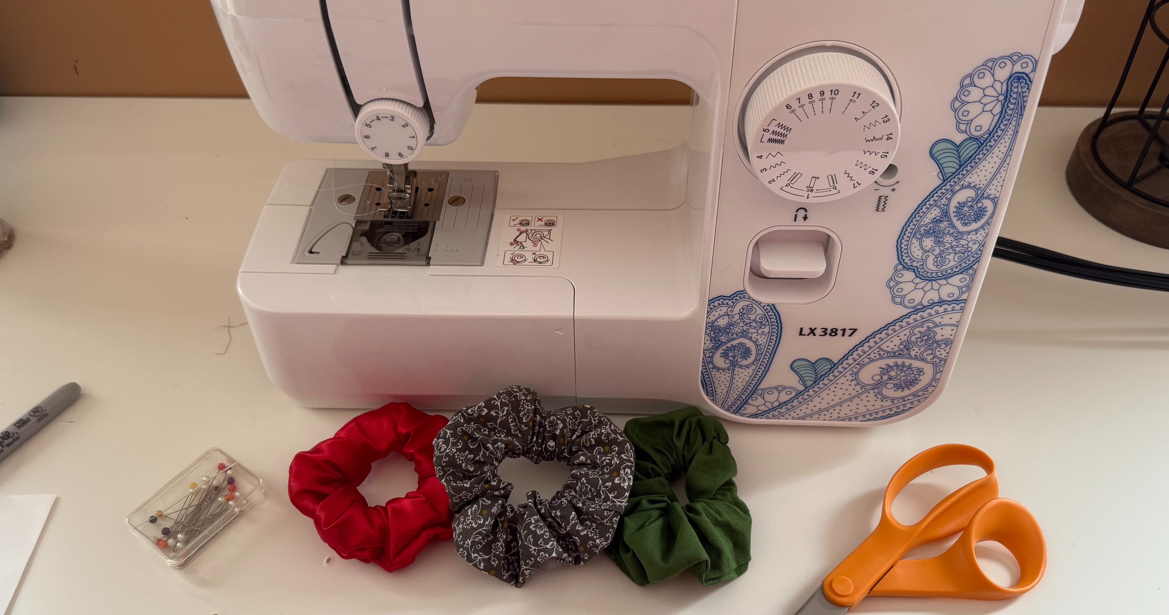 Art Class - Beginner Sewing: Scrunchies