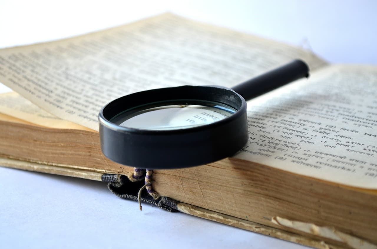 English Class - Mystery Writing