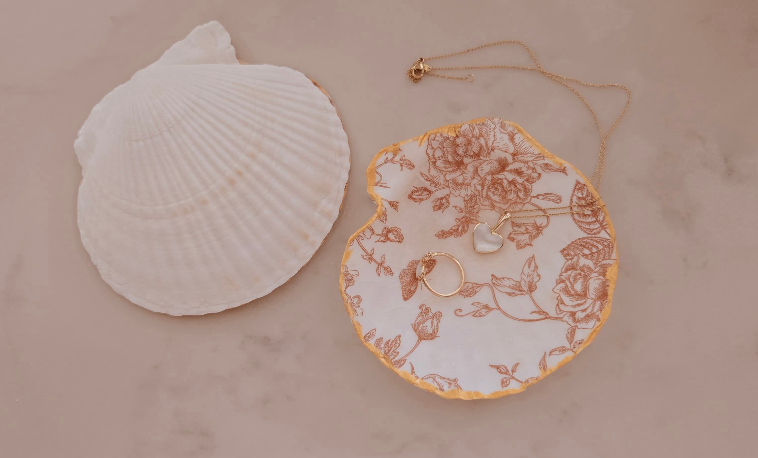 Art Class - Seashell Jewelry Crafting