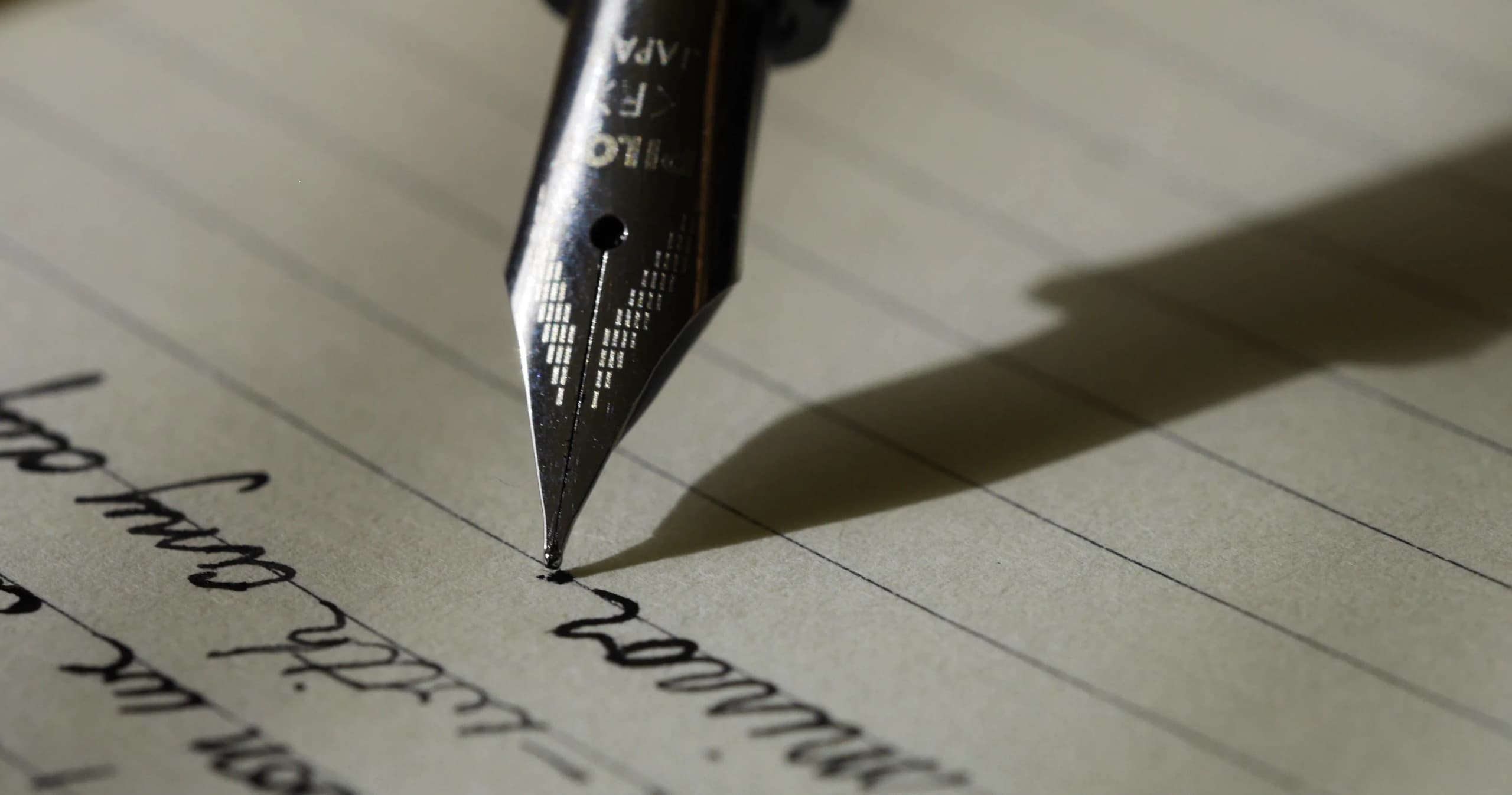 English Class - 4 Wk 1-on-1 Essay Tutor
