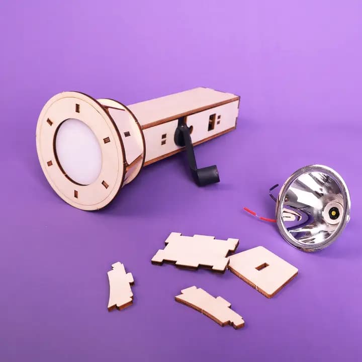 Hand-Crank Flashlight STEM Kit