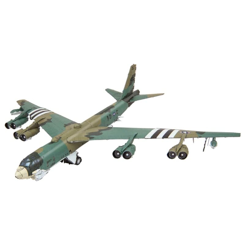 B-52 Stratofortress - Color (Metal Earth 3D Laser